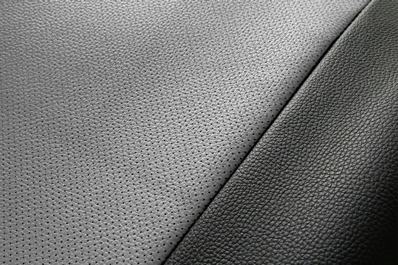 Pokrowce samochodowe do MITSUBISHI COLT EKOSKÓRA zdjęcie 4