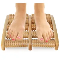 Masażer do stóp tradycyjny drewniany roller 2x5