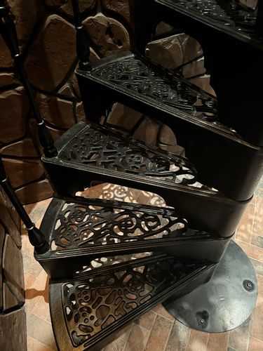 Schody żeliwne kręcone modułowe GICOR na Arena.pl