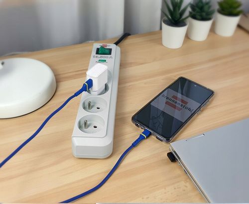 Listwa Zasilająca Przedłużacz Przepięciowy Szary 4 GNIAZDA Certyfikat CE na Arena.pl