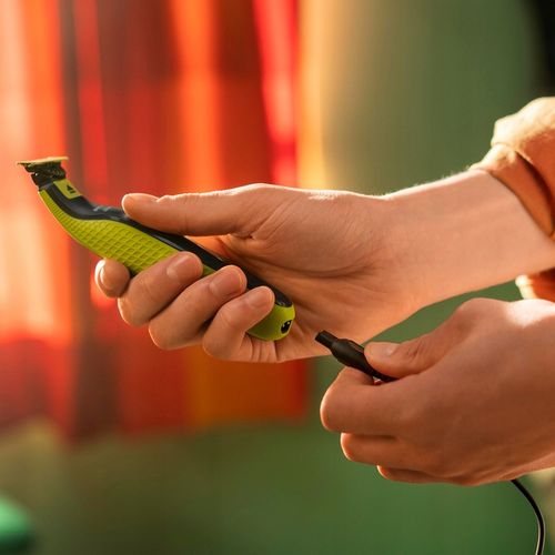 Golarka Philips OneBlade z ostrzem 360 i 3 nasadkami do zarostu na Arena.pl