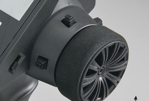 Futaba 3PV 2.4GHz, R203GF na Arena.pl