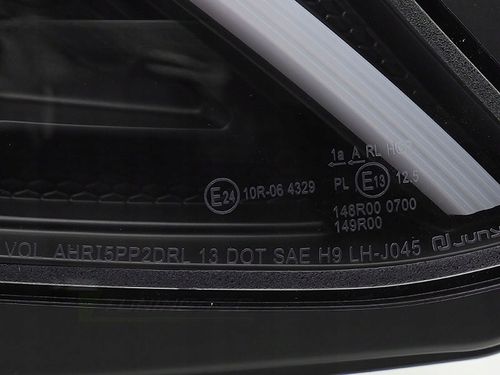 LAMPY MERCEDES C W205 14-18R LED BAR DO JAZDY DZIENNEJ DYNAMICZNY KIER. na Arena.pl