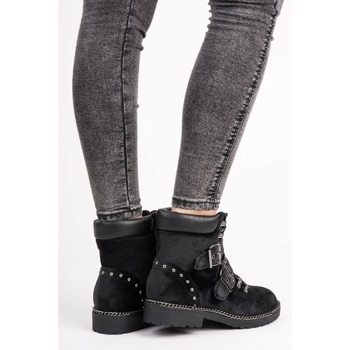 Workery VICES r.40 na Arena.pl