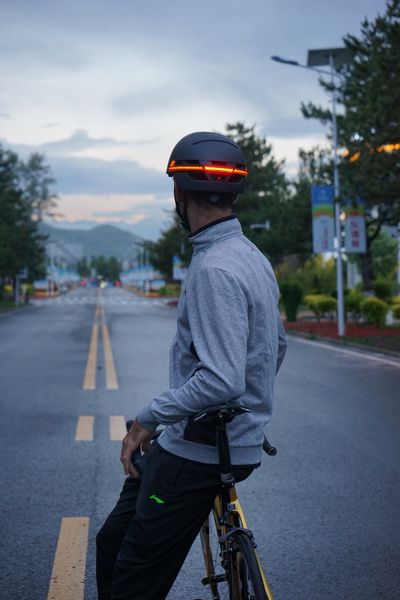 Livall BH51M Neo Smart Kask Miejski Bluetooth LED/SOS Roz. M zdjęcie 7