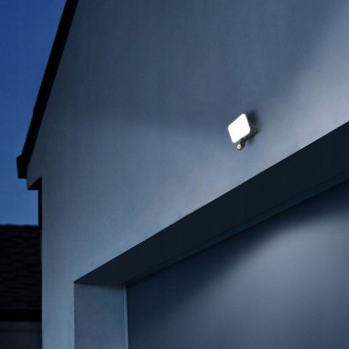 Lampa z Czujnikiem Ruchu Naświetlacz Halogen LED Videx 2850lm 30W IP65 na Arena.pl