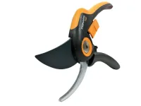 Sekator nożycowy do gałęzi FISKARS P521 Plus do 24 mm lekki, mały i trwały