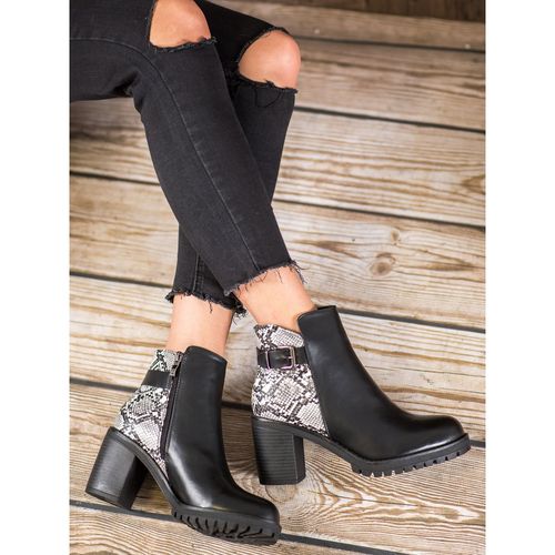 Botki Na Platformie Snake Print r.36 na Arena.pl