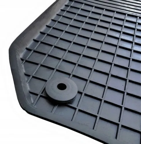 AUDI A3 8P II (2003-2012) GUMOWE DYWANIKI KORYTKA na Arena.pl