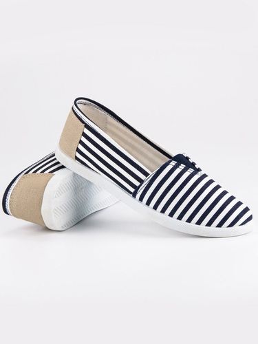 MATERIAŁOWE SLIPONY Rozmiar - 38 na Arena.pl