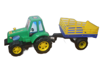 traktor z przyczepą siano | 261