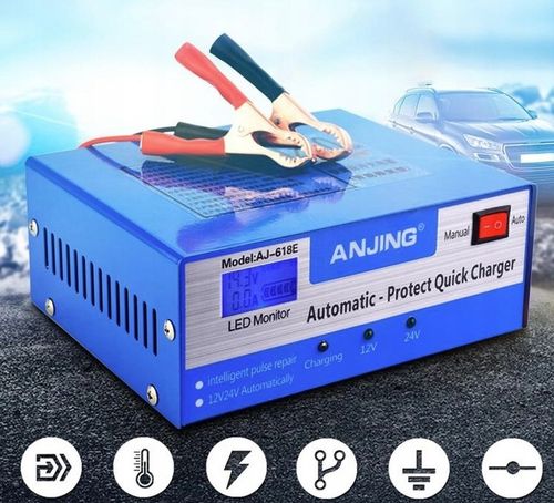 PROSTOWNIK SAMOCHODOWY DO AKUMULATORÓW 12V 24V 12A na Arena.pl