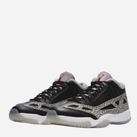 Nike buty męskie sportowe Jordan 11 Retro Low Ie rozmiar 42,5