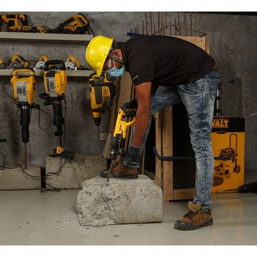 DeWALT MŁOTOWIERTARKA MŁOT 800W SDS-PLUS 2,6J BEZSZCZOTKOWA18V XR na Arena.pl