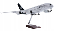 MODEL SAMOLOTU AIRBUS A380 LUFTHANSA KOLEKCJONERSKA REPLIKA 47CM