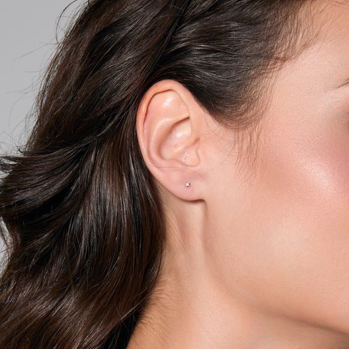 drobne kolczyki z brylancikami na Arena.pl