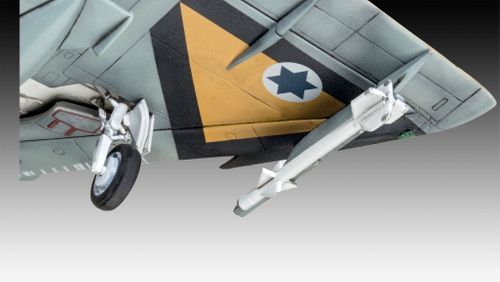 Model plastikowy Kfir C-2 na Arena.pl