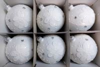 Szklane Bombki choinkowe biały połysk "Koronka" 8cm