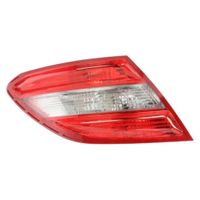 LAMPA TYLNA LEWA MERCEDES C W204 2008 2009 2010 2011 2012 2013 2014