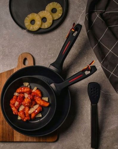 Wok Royalty Line 28 cm na Arena.pl