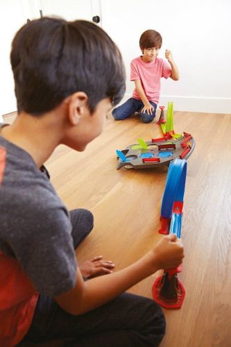 HOT WHEELS TOR WYŚCIG DO CELU na Arena.pl