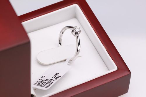 Złoty pierścionek PBD1517 - Diament na Arena.pl