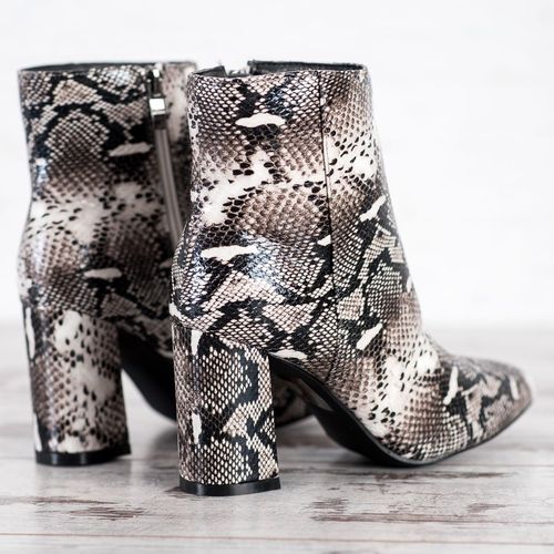 Botki W Szpic Snake Print r.40 na Arena.pl