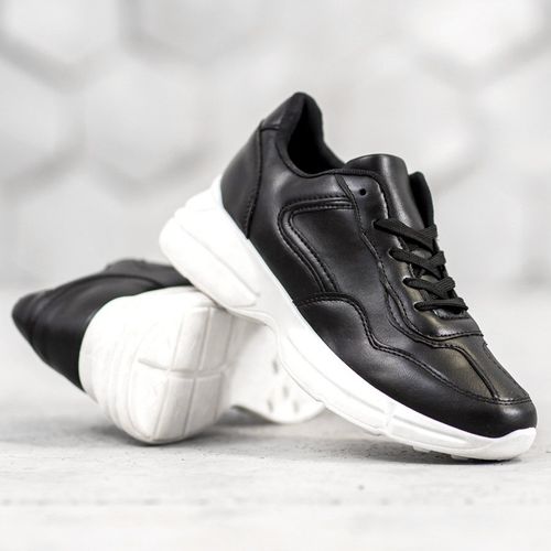 Czarne Sneakersy r.40 na Arena.pl