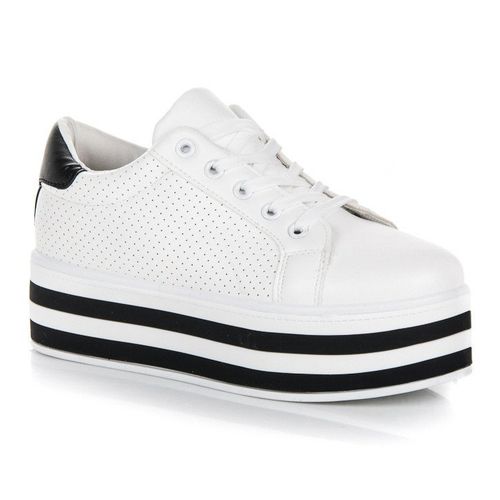 Wiązane trampki na platformie r.41 na Arena.pl