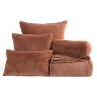 Narzuta futrzana Nina mocha beżowa 220x240 cm baranek miękka i ciepła