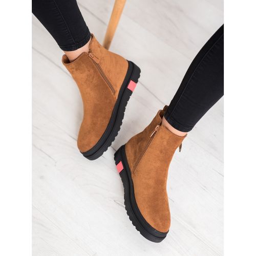 Botki Na Czarnej Platformie r.40 na Arena.pl