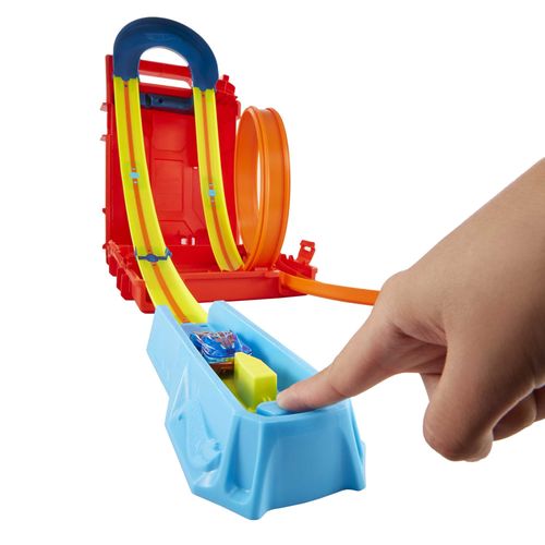 Hot Wheels. Zestaw kaskaderski na Arena.pl