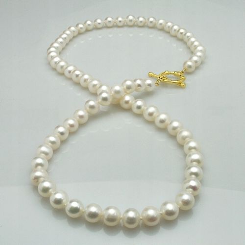 SREBRNY NASZYJNIK Z OKRĄGŁYCH PEREŁ na Arena.pl