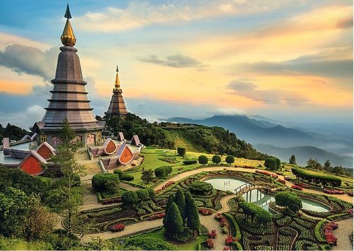 Trefl 2000 Elementów Bajkowe Chiang Mai na Arena.pl