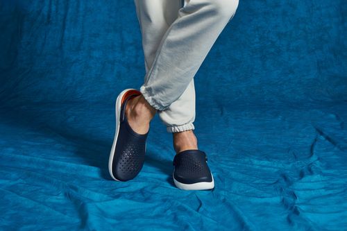 Męskie Chodaki Klapki Crocs LiteRide InMotion 209964 Clog 43-44 na Arena.pl