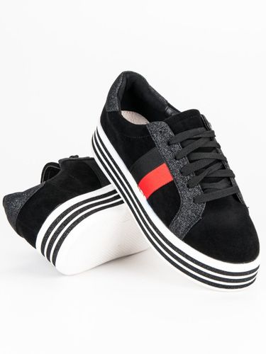 TRAMPKI NA PLATFORMIE VICES Rozmiar - 40 na Arena.pl