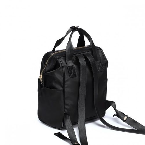 Czarny plecak damski na Arena.pl