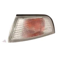 KIERUNKOWSKAZ PRZÓD LEWY MITSUBISHI LANCER V 1992 1993 1994 1995 1996