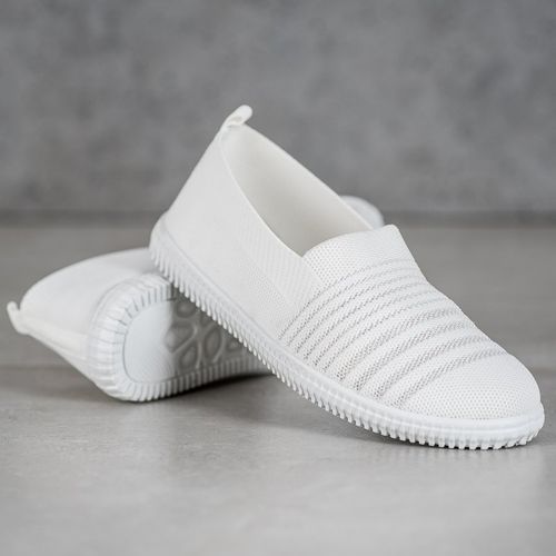 Przewiewne Slipony r.41 na Arena.pl