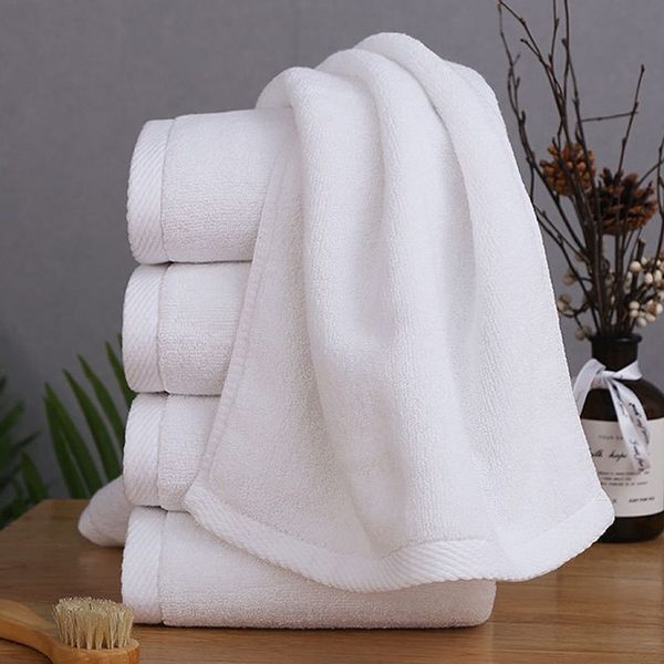 Ręcznik hotelowy 50x100 Piruu gładki biały zdjęcie 3