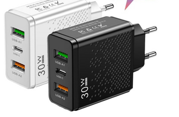 30W Ładowarka USB typu C z 2 portami USB-A zdjęcie 1