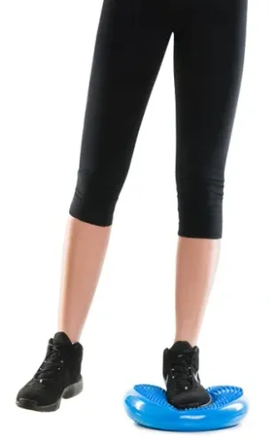 QMed Poduszka sensoryczna Jeżyk dysk beret +Pompka na Arena.pl