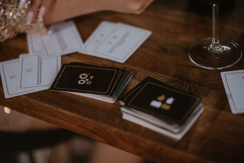 Gra w Relacje - dla par, UMACNIA WIĘZI W ZWIĄZKU! Prezent dla niej / niego na Arena.pl