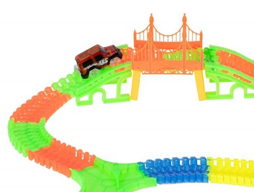 Tor świecący Magic car 314 elemntów na Arena.pl