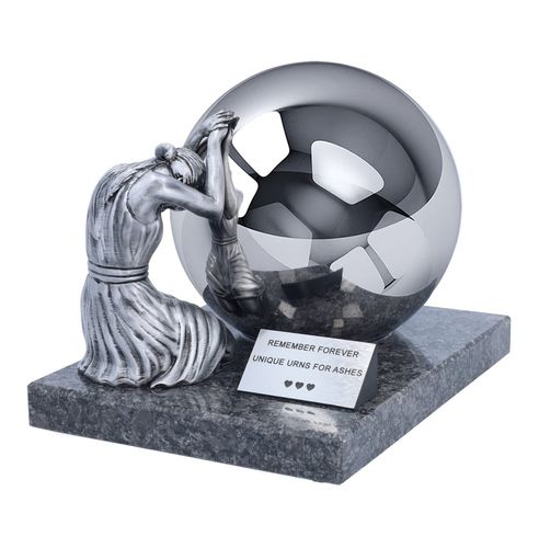 Urna „Smutek” z pogrążoną w żałobie kobietą – artystyczny hołd / Design 1 na Arena.pl