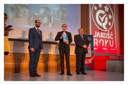 Nawóz do Trawnika Iglaków Tui Róż REGENERACYJNY 10kg CHISSO SAI SEI na Arena.pl