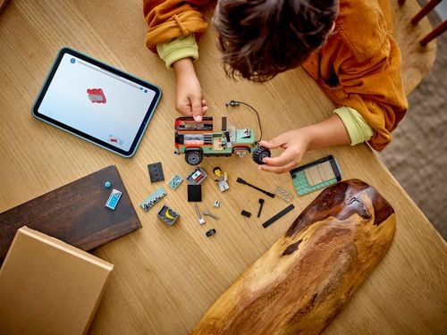 LEGO City Górska terenówka 4x4 SUV z wyciągarką 60447 na Arena.pl