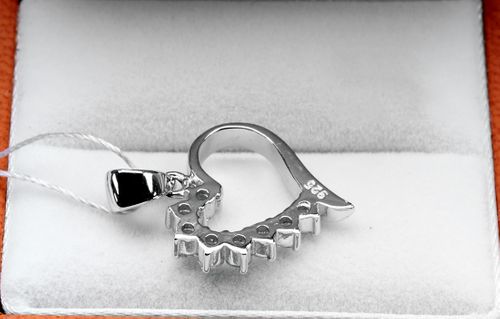 Wisiorek Staviori WSC3191 na Arena.pl