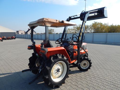 Traktorek Kubota GL-220 + TUR na Arena.pl