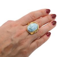 Pierścionek - owalny Larimar w srebrze złoconym z liściem 3